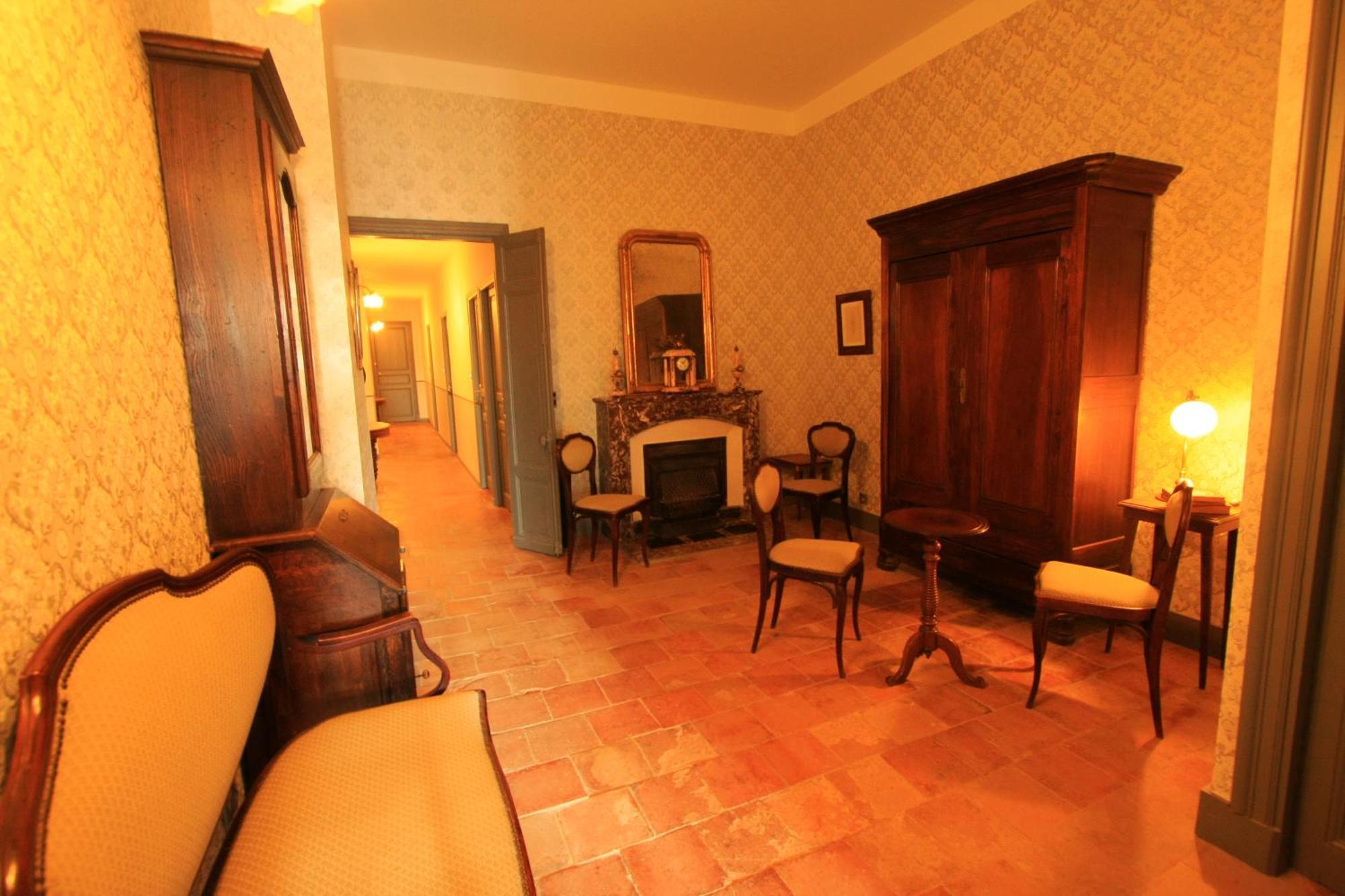 Logis Hotel - Restaurant La Marbrerie Caunes-Minervois Esterno foto
